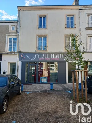 Maison de ville à Gençay (86160)