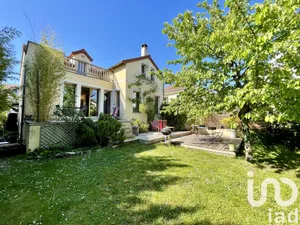 House at Chatou (78400)