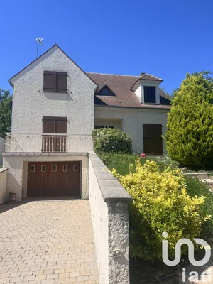 Traditional house at Varennes-Jarcy (91480)