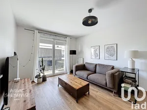 Apartment at Bondoufle (91070)