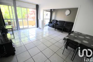Appartement à Évry (91000)