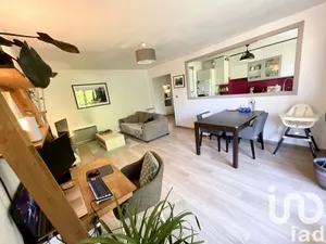 Apartment at Buc (78530)