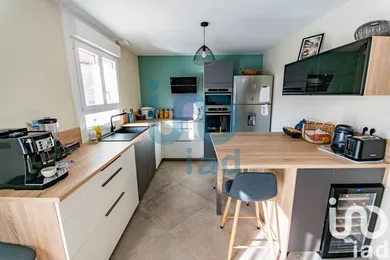 Traditional house at Sens (89100)