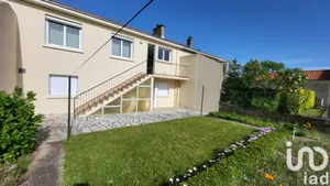 Maison traditionnelle à LE PUY SAINT BONNET (49300)