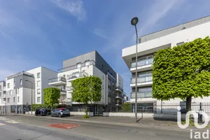 Apartment at Éragny (95610)