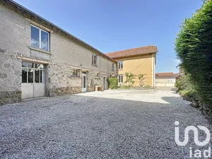 Maison de campagne à Aubérive (51600)