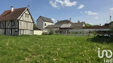Terrain à bâtir à Saint-Pierre-d'Autils (27950)