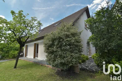 Maison à Le Blanc-Mesnil (93150) — 2/17