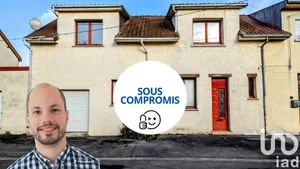 Maison à Saint-Amand-les-Eaux (59230)