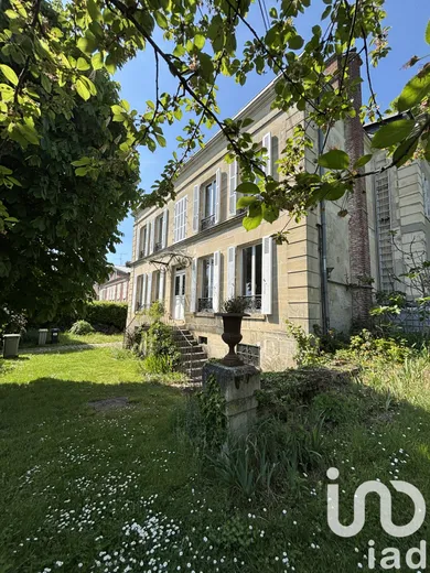 Mansion at Chantilly (60500)