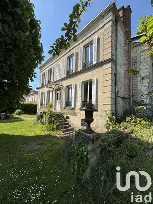 Mansion at Chantilly (60500)