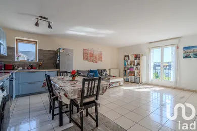 Apartment at Magny-le-Hongre (77700)