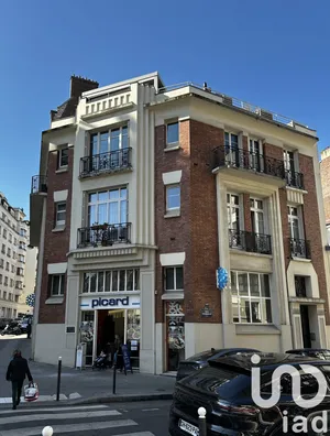 Apartment at Paris (75015)