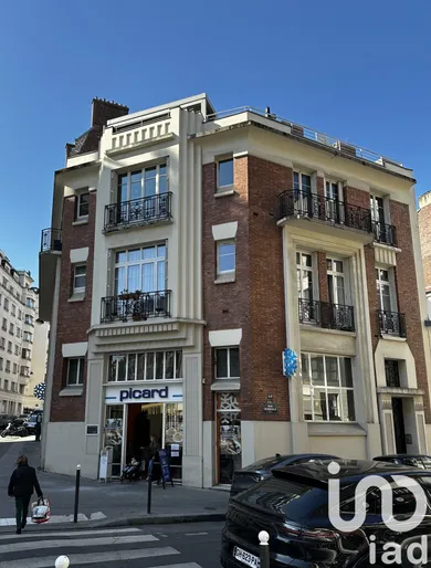 Appartement à Paris (75015)