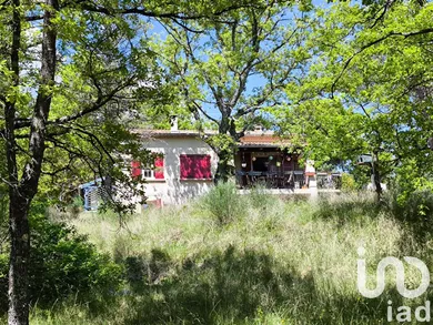 Maison traditionnelle à Pierrevert (04860)