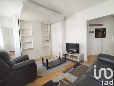 Apartment at Paris (75020)