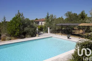 Maison à L'Isle-sur-la-Sorgue (84800)