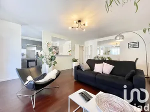 Apartment at Villebon-sur-Yvette (91140)