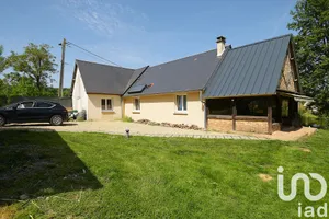 Village house at Grandrû (60400)