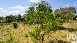 House at Guécèlard (72220)