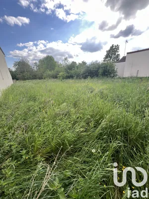 Terrain à bâtir à Rebais (77510)