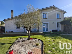 Village house at Madirac (33670)