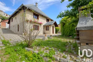 Maison à Plateau-des-Petites-Roches (38660)