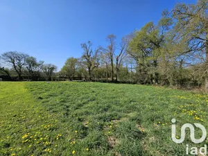 Terrain à bâtir à Châteauneuf-du-Faou (29520)