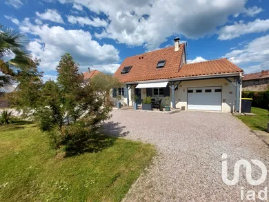 Traditional house at Beynac (87700)