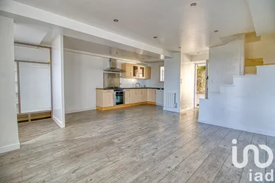 Maison à Rolleboise (78270)