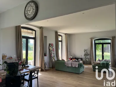 House at Saint-Thibault (21350)