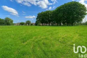Terrain à bâtir à Uzein (64230)