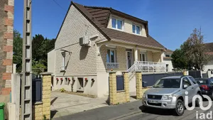 House at Bondy (93140)