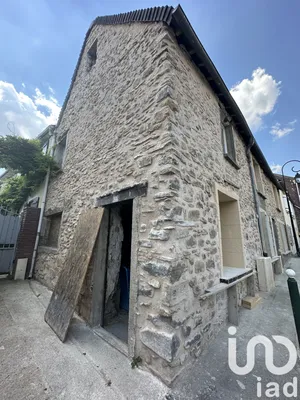 Maison de ville à Plailly (60128)