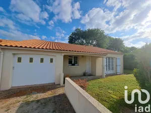 House at La roche sur yon (85000)