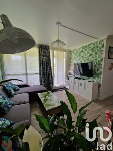 Apartment at Les Ulis (91940)