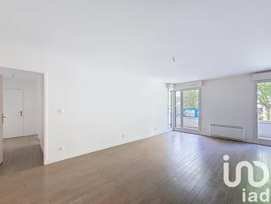 Apartment at Suresnes (92150) — 7/12