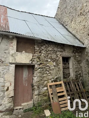Grange à Saint-Eugène (02330)