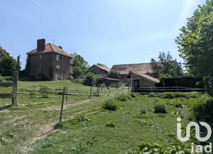 Traditional house at Marcoing (59159)