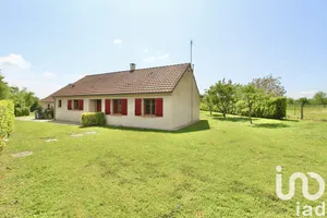 Maison à Saint-Julien-du-Sault (89330)