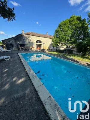 Longere at Saint-Genès-de-Fronsac (33240)