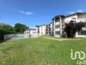 Appartement à Saint-Pierre-du-Mont (40280)