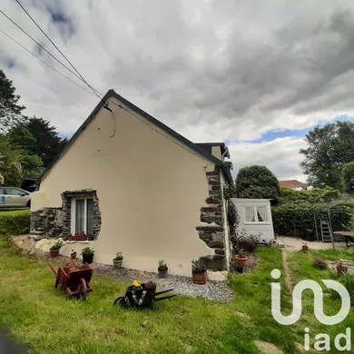 Park home in Mael-Carhaix (22340)