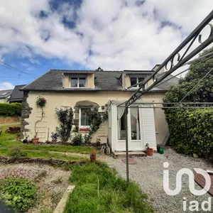 Park home at Mael-Carhaix (22340)