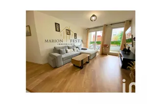 Apartment at Neuilly-sur-Marne (93330)