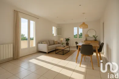 House in Estézargues (30390)
