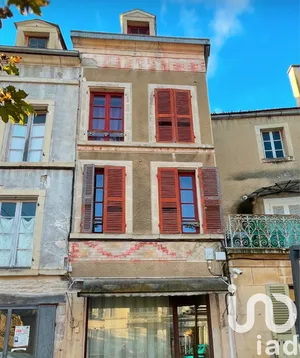 Maison de village à Ancy-le-Franc (89160)