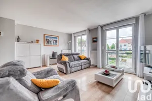 Appartement à Serris (77700)