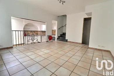 Townhouse in Sorgues (84700)