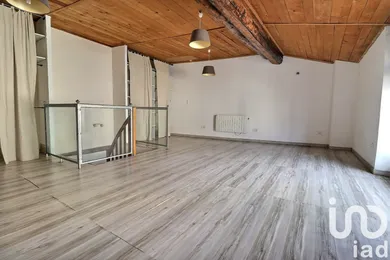 Maison de ville à Sorgues (84700)